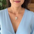 Colar Difusor de Óleo Essencial em Porcelana no Formato Cruz