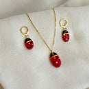 Conjunto Difusor Infantil de Óleo Essencial no Formato Joaninha (Colar+Brinco Difusor)