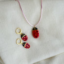 Conjunto Difusor Infantil de Óleo Essencial no Formato Joaninha (Colar+Brinco Difusor)