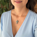 Colar Difusor de Óleo Essencial em Porcelana no Formato Cruz