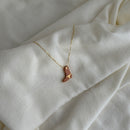 Colar Difusor Infantil de Óleo Essencial no Formato Bota