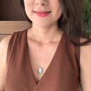 Colar Difusor de Óleo Essencial em Porcelana no Formato Semente