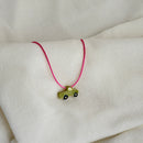 Colar Difusor Infantil de Óleo Essencial no Formato Caminhonete