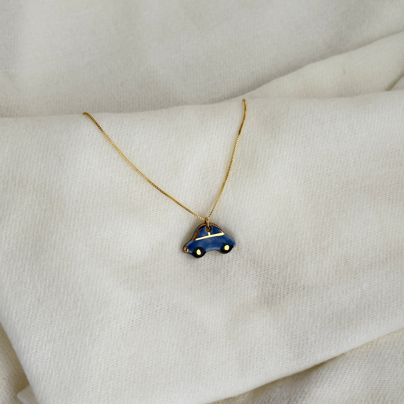 Colar Difusor Infantil de Óleo Essencial no Formato Carro