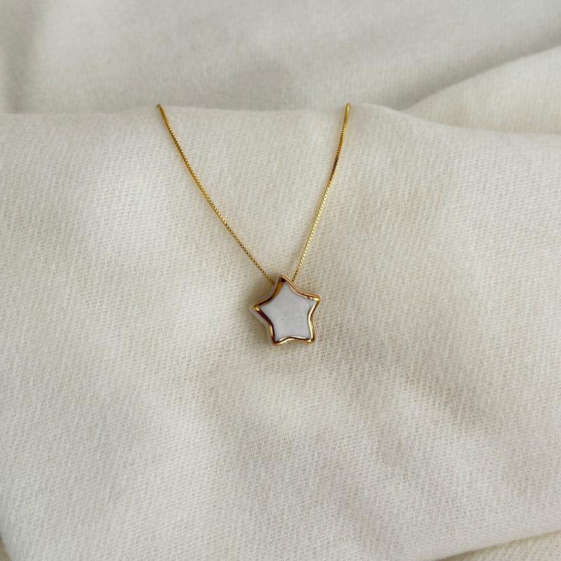 Colar Difusor Infantil de Óleo Essencial no Formato Estrelinha