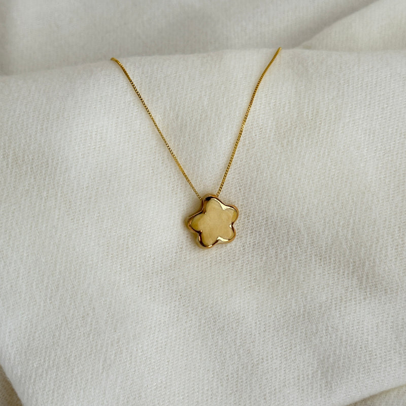 Colar Difusor Infantil de Óleo Essencial no Formato Florzinha