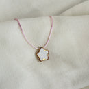 Colar Difusor Infantil de Óleo Essencial no Formato Florzinha