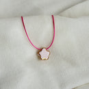 Colar Difusor Infantil de Óleo Essencial no Formato Florzinha