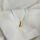 Colar Difusor Infantil de Óleo Essencial no Formato Lua