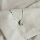 Colar Difusor Infantil de Óleo Essencial no Formato Lua