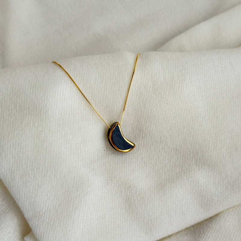 Colar Difusor Infantil de Óleo Essencial no Formato Lua