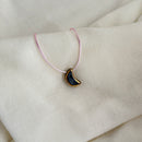 Colar Difusor Infantil de Óleo Essencial no Formato Lua