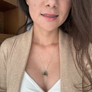 Colar Difusor de Óleo Essencial em Porcelana no Formato Triângulo