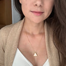 Colar Difusor de Óleo Essencial em Porcelana no Formato Triângulo